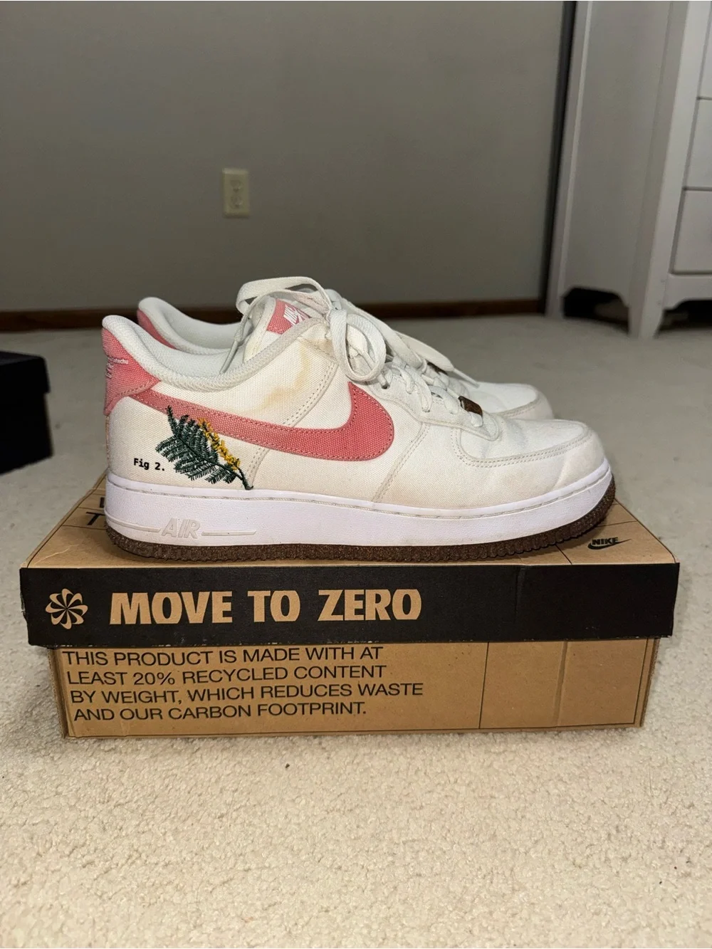 Nike Women’s White AF1 w/ Embroidered Leaf Accent